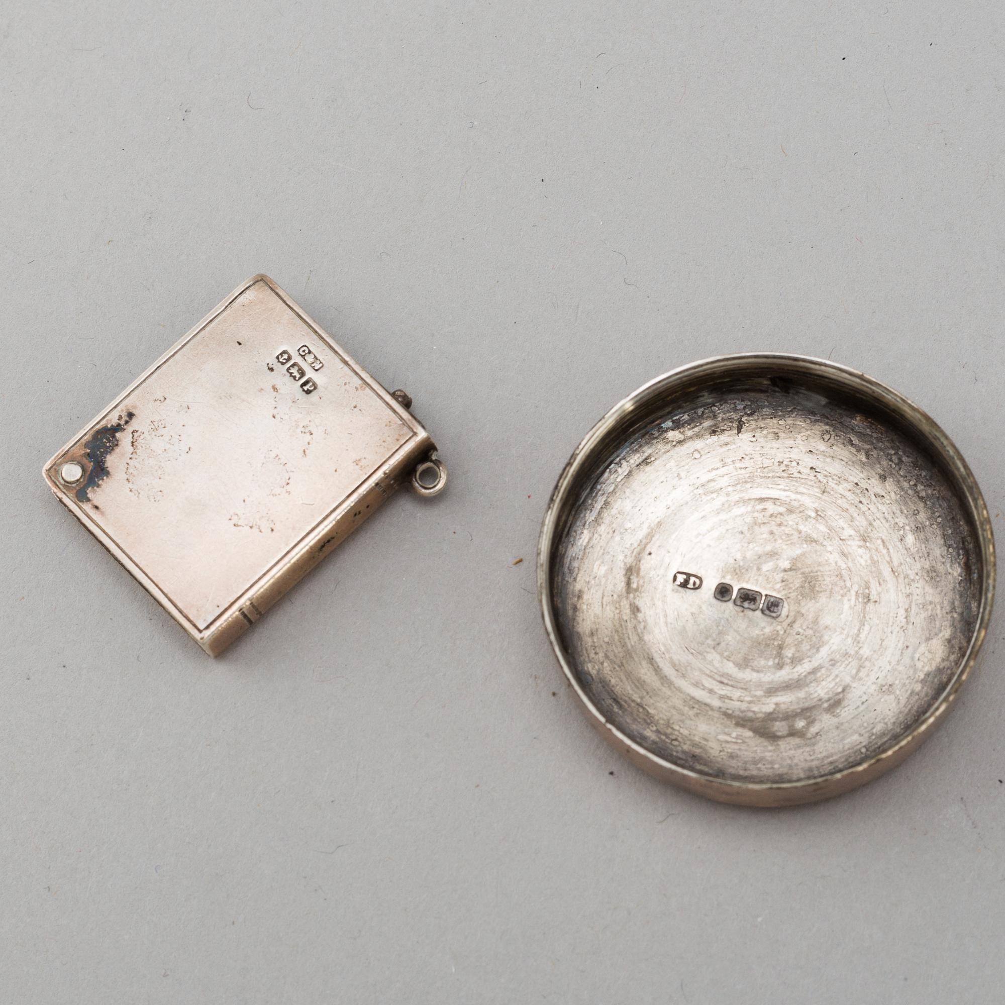 SAMLING SILVERFÖREMÅL, 5 stycken, bland annat Cornelius Saunders & Francis Shepard, Birmingham, England, 1897.