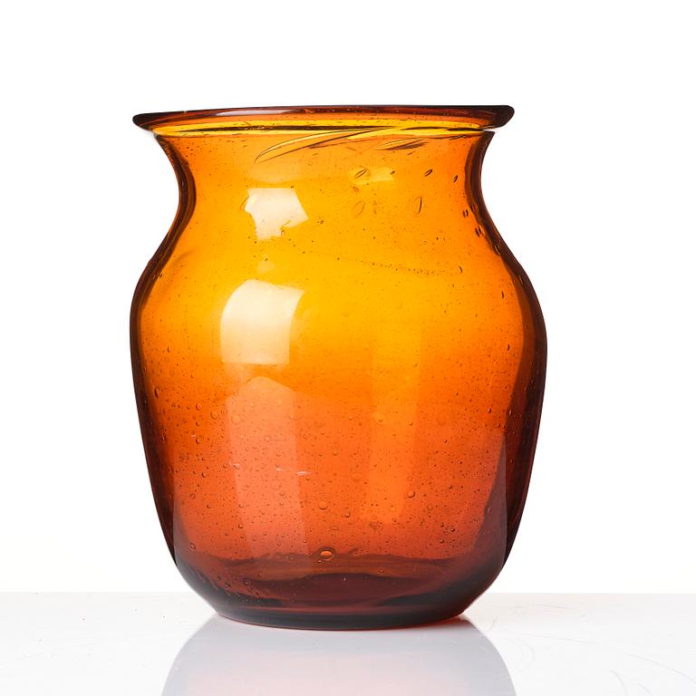 Erik Höglund, a large glass vase, Boda.