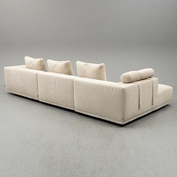 An Eilersen sofa, model Baseline.