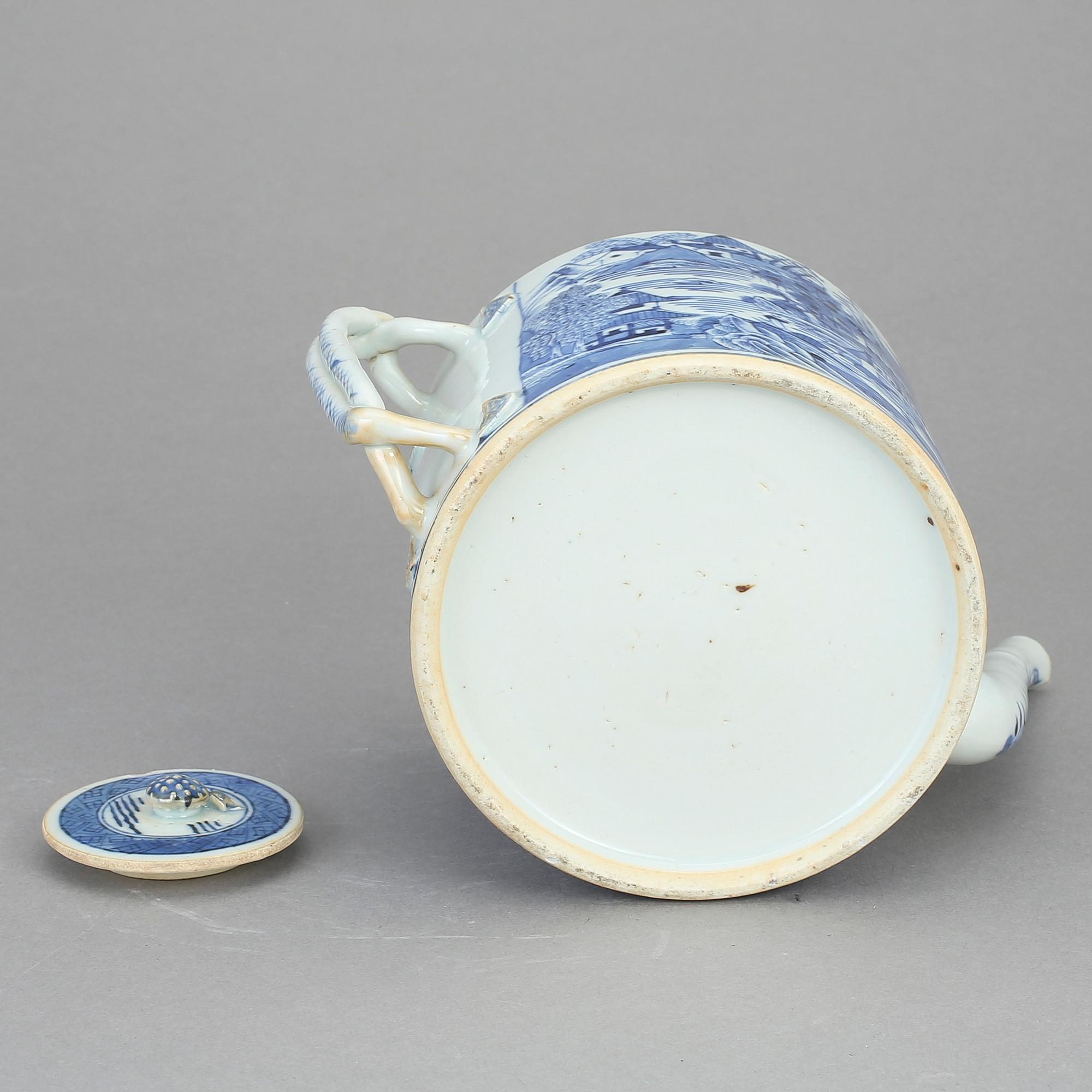 TEKANNA, porslin, Jiaqing, Kina, omkring år 1800.