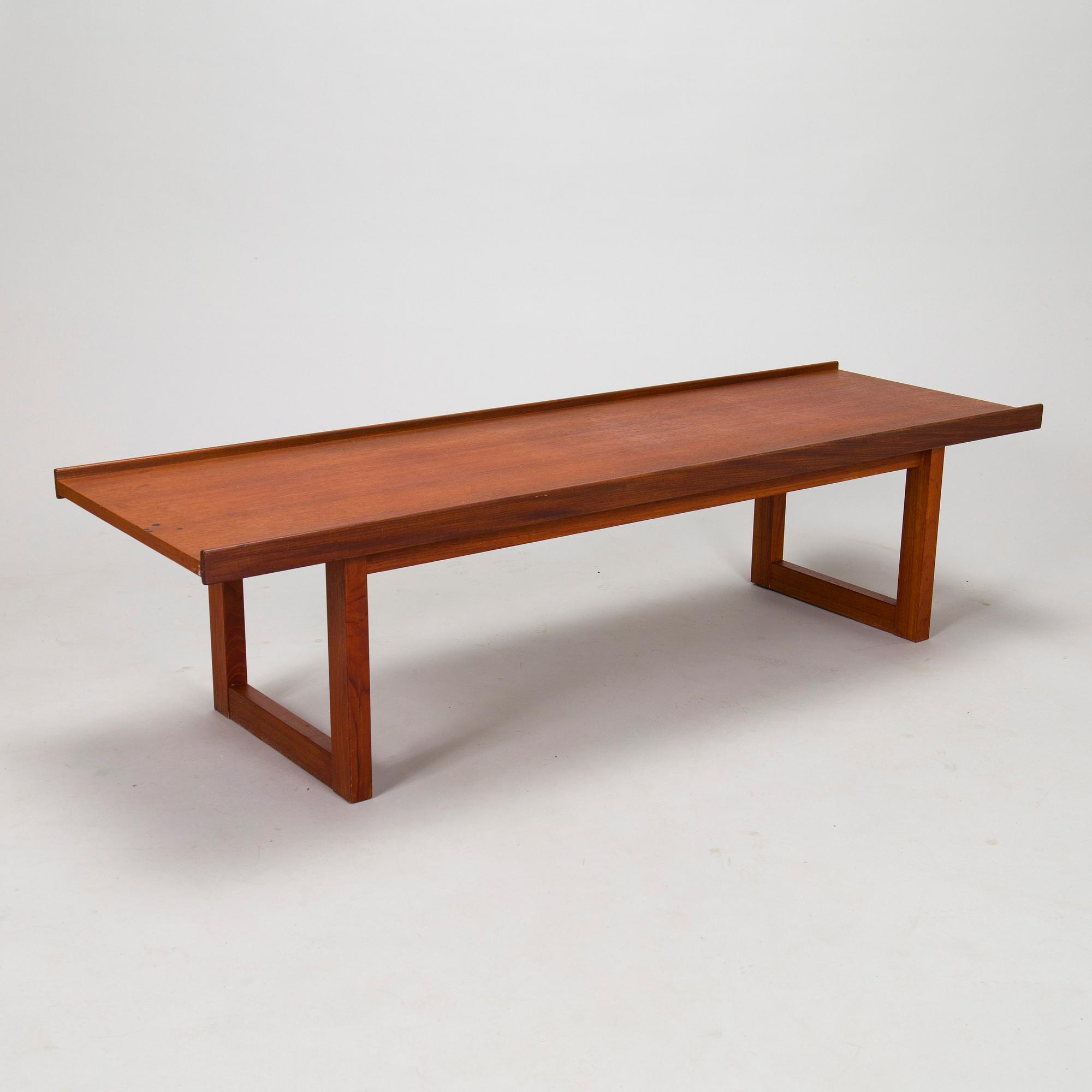 Olof Ottelin, a 1960s 'Formula' bench / coffee table for Keravan Puusepäntehdas, Stockmann, Finland.