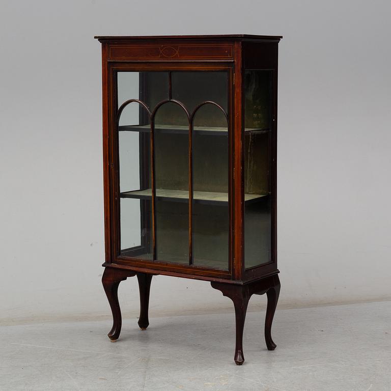 A mahogany cabinet, first half of the 20th century.