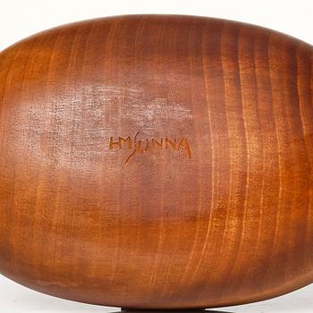 Hans Sunna, a lidded sugar bowl.