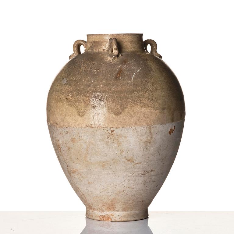Kruka, keramik. Tang/Suidynastin.