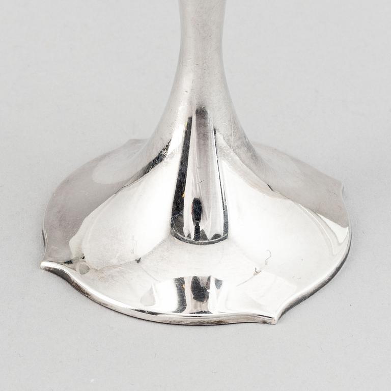 Sigvard Bernadotte, 24 pieces silver plate cocktail glasses, cups and mugs, GAB, Gense, Sweden.