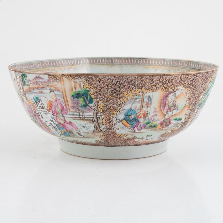 A famille rose Chinese export punchbowl and a basin, Qing dynasty, Qianlong (1736-95).