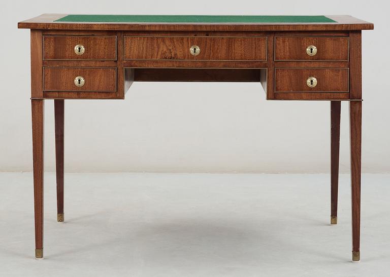 SKRIVBORD, sengustaviansk stil, omkr 1900.