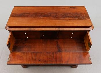 SKRIVBYRÅ, Karl Johan, 1800-talets mitt.