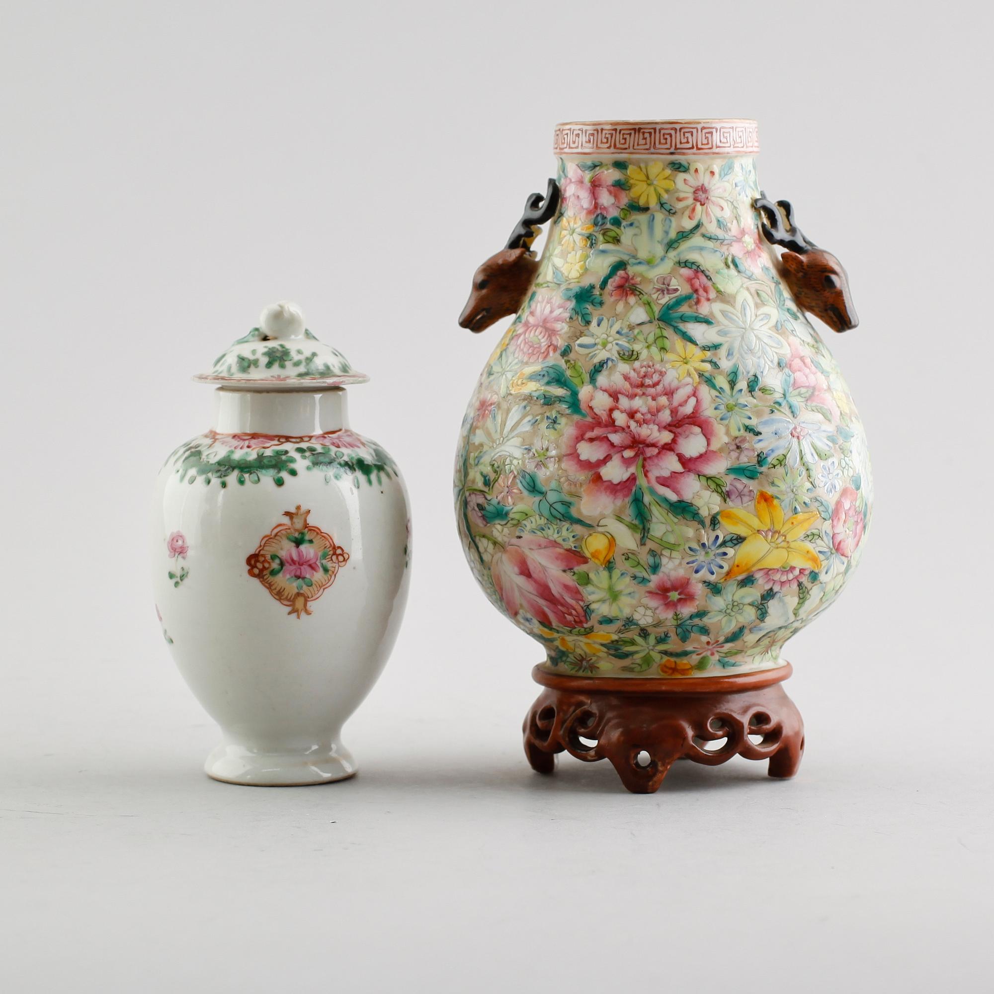 TEVAS samt VAS, porslin, Kina, 1700- och 1900-tal.