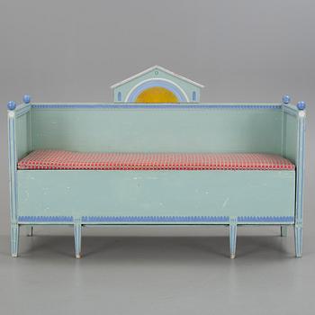 SOFFA, gustaviansk, omkring 1800.