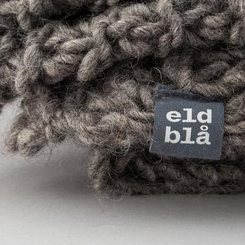 Eldblå, filt/överkast, Gotlandic wool.