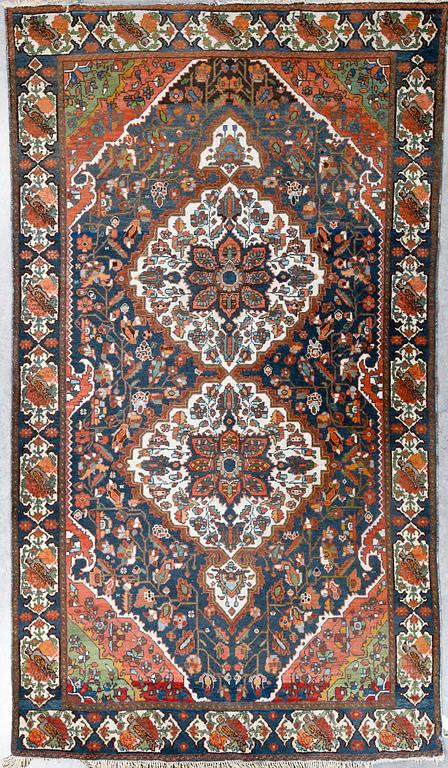 MATTA, semiantik, Bakthari, ca 335x190 cm.