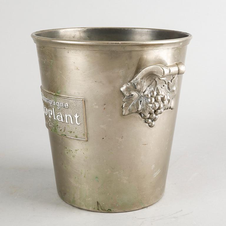 An firts half 20th century Morlant Champange cooler, Reims, France.