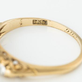Ring, alliance, 18K gold with old-cut diamonds.