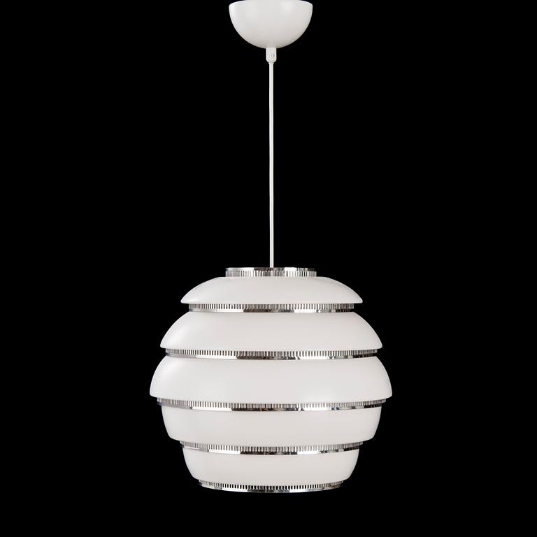 ALVAR AALTO, taklampa, "Bikupa" A331 för Artek 2011.