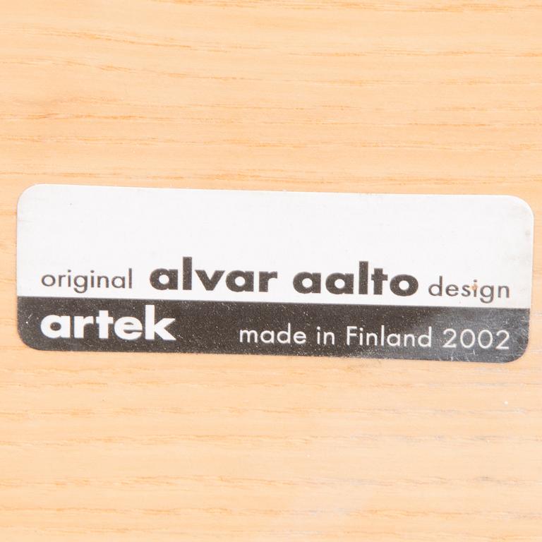 ALVAR AALTO X800C Table by Artek 2002.