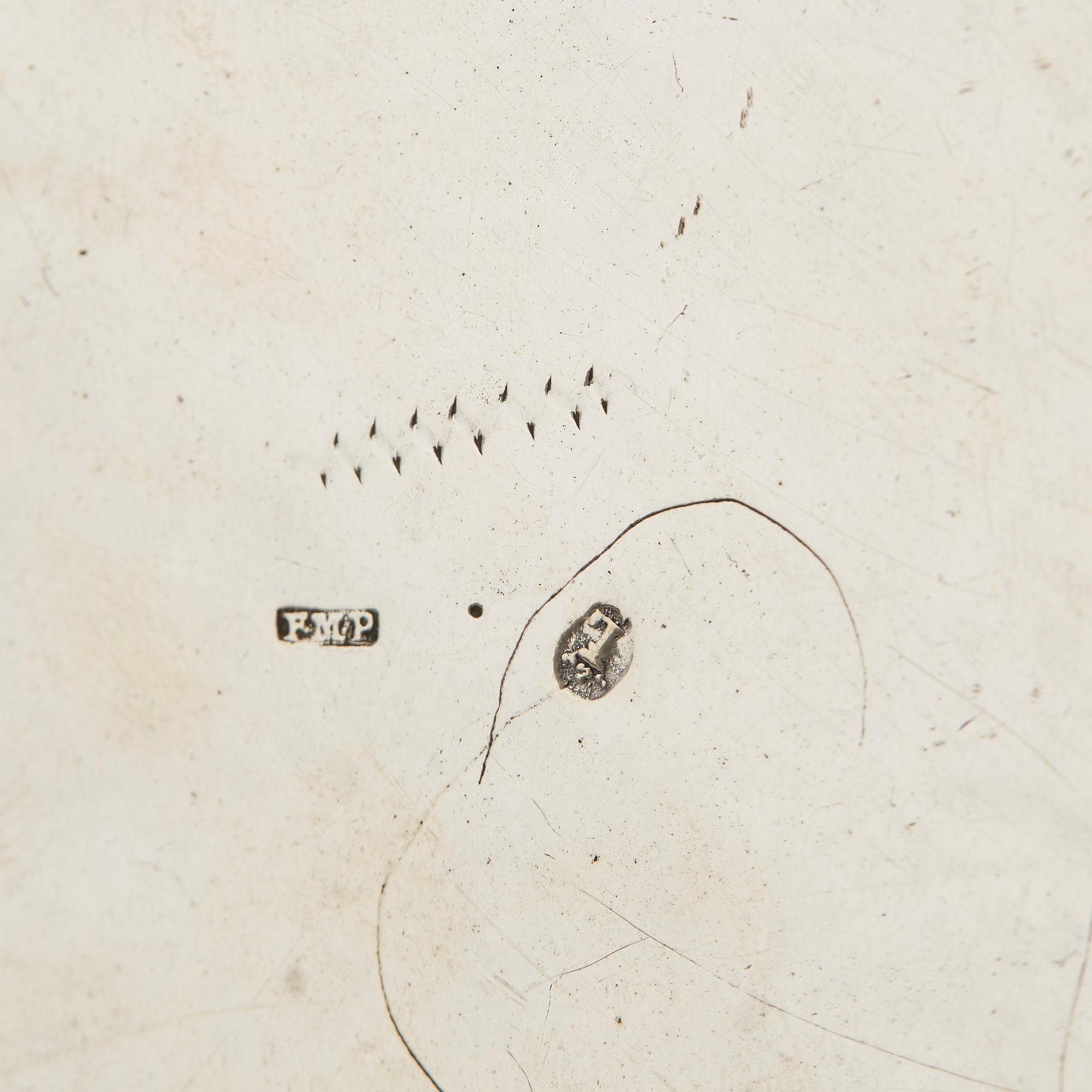 Bricka på fötter / coaster, icke identifierad mästarstämpel, Lisbon 1803-1813.