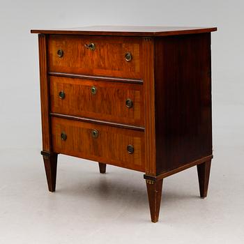 BYRÅ, gustaviansk stil, 1900-talets början.