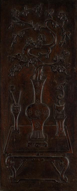 A Chinese wooden panel, Qing dynasty.