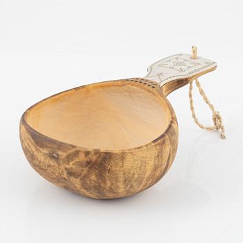 Nikolaus Fankki, a birch and reindeer horn cup.