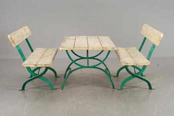 TRÄDGÅRDSGRUPP, 3 delar, 1900-talets första hälft.