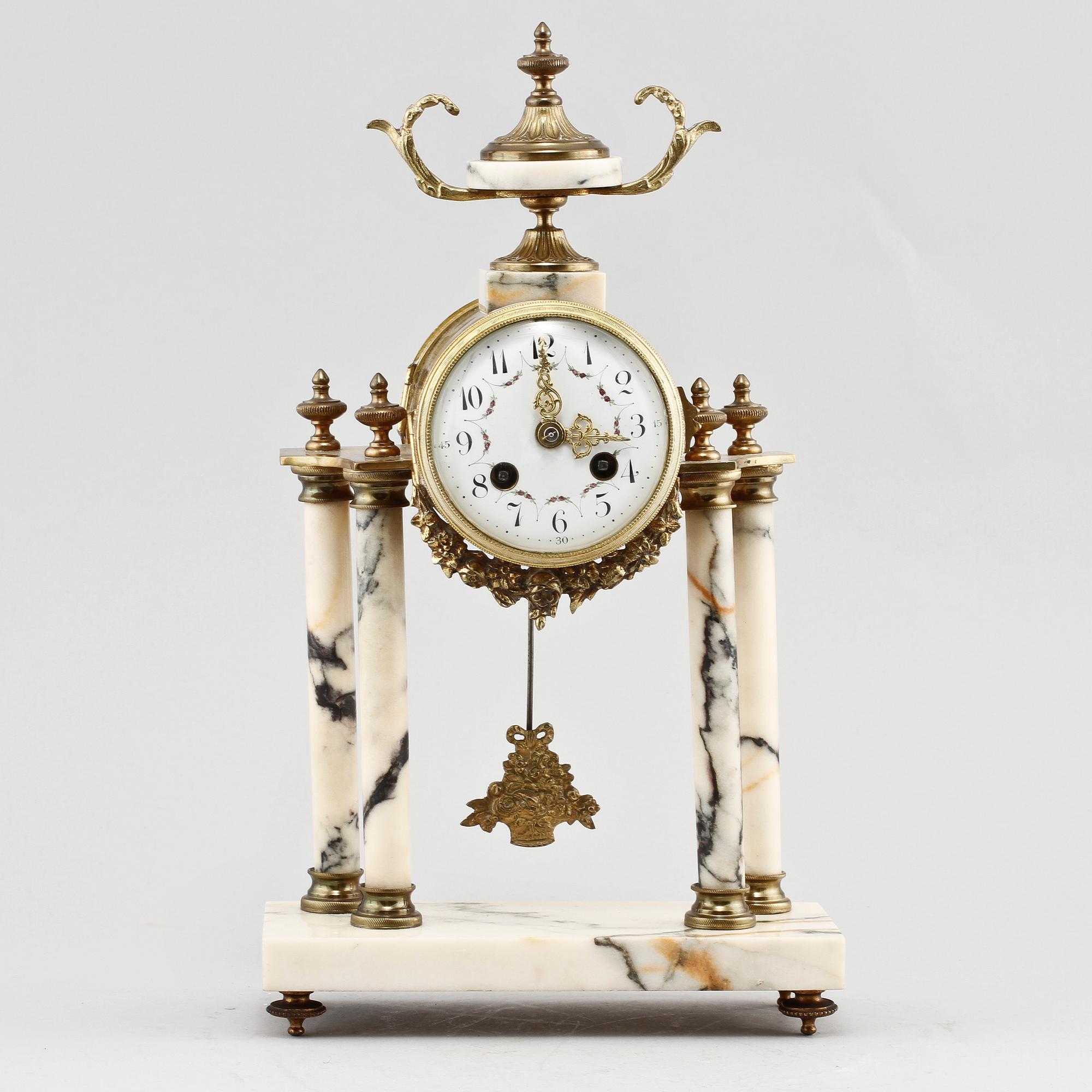 BORDSUR, gustaviansk stil, omkring 1900-talets mitt.