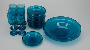 SERVISDELAR 14 st, glas, "Harlekin" Nanny Still, Riihimäen Lasi, 1900-talets mitt.