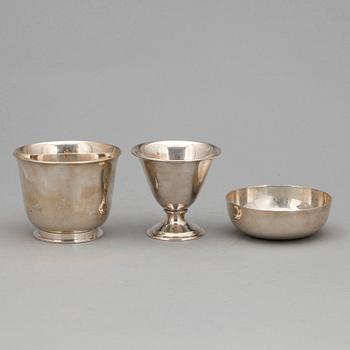 PARTI SILVER, 3 delar, bland annat WA Bolin, Stockholm, 1938. Vikt ca 314g.