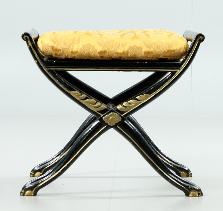 TABURETT, empirestil, 1800-talets andra hälft.