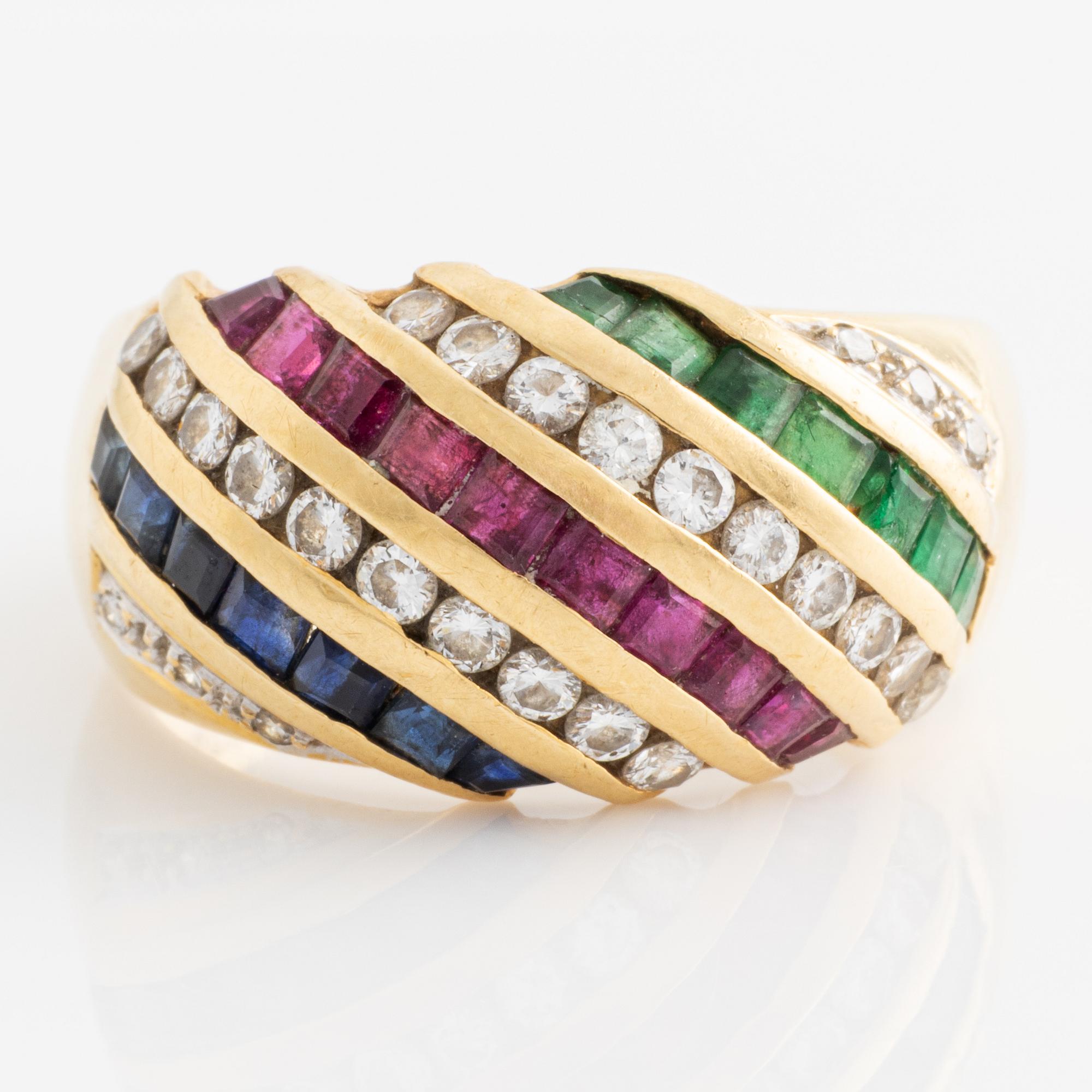 Ring, med briljantslipade diamanter, smaragder, rubiner och safirer.
