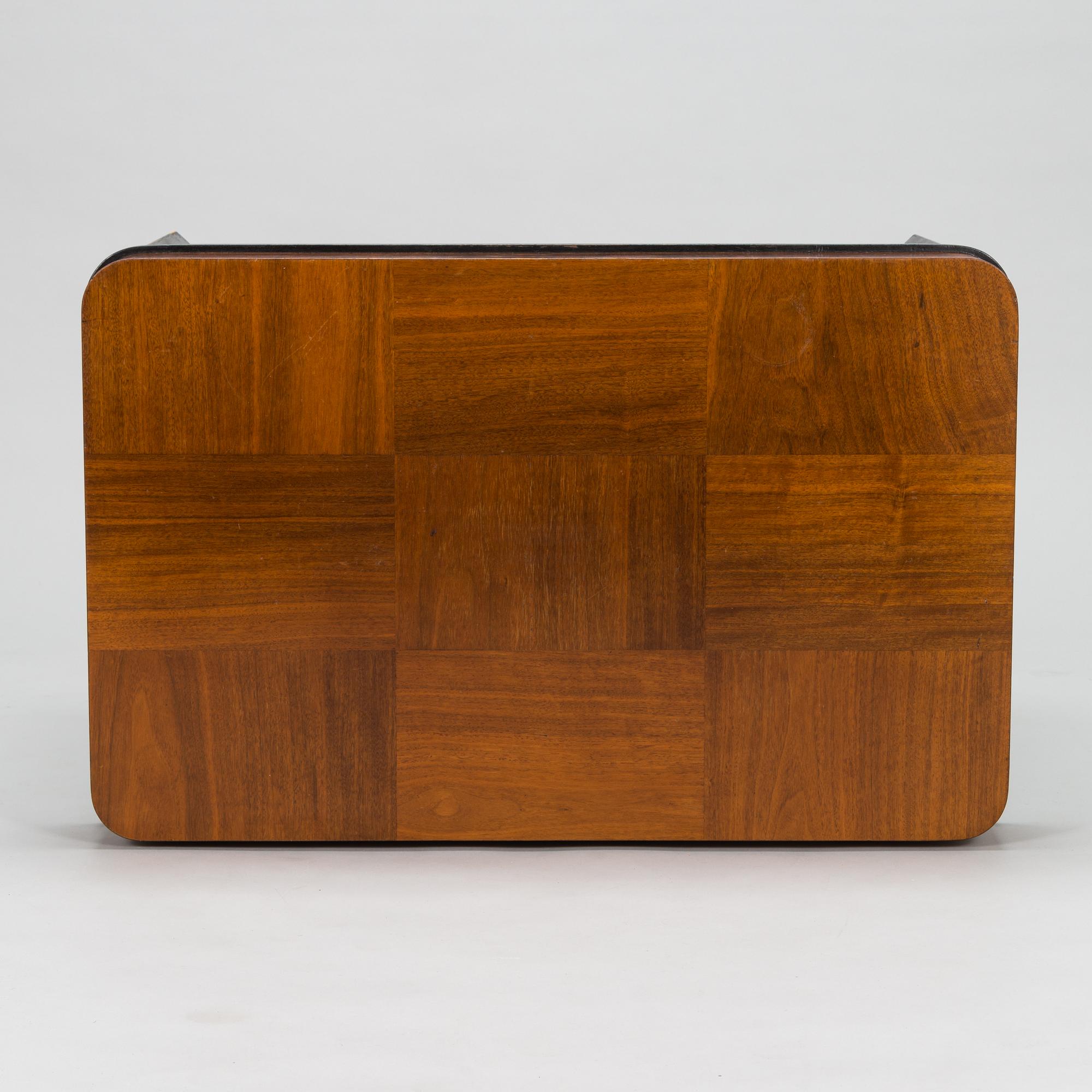Åke Wasastjerna, a 1930s 'Ministeri' table for Asko, Finland. Designed in 1934.