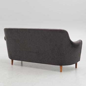 Carl Malmsten, a 'Samsas' sofa.