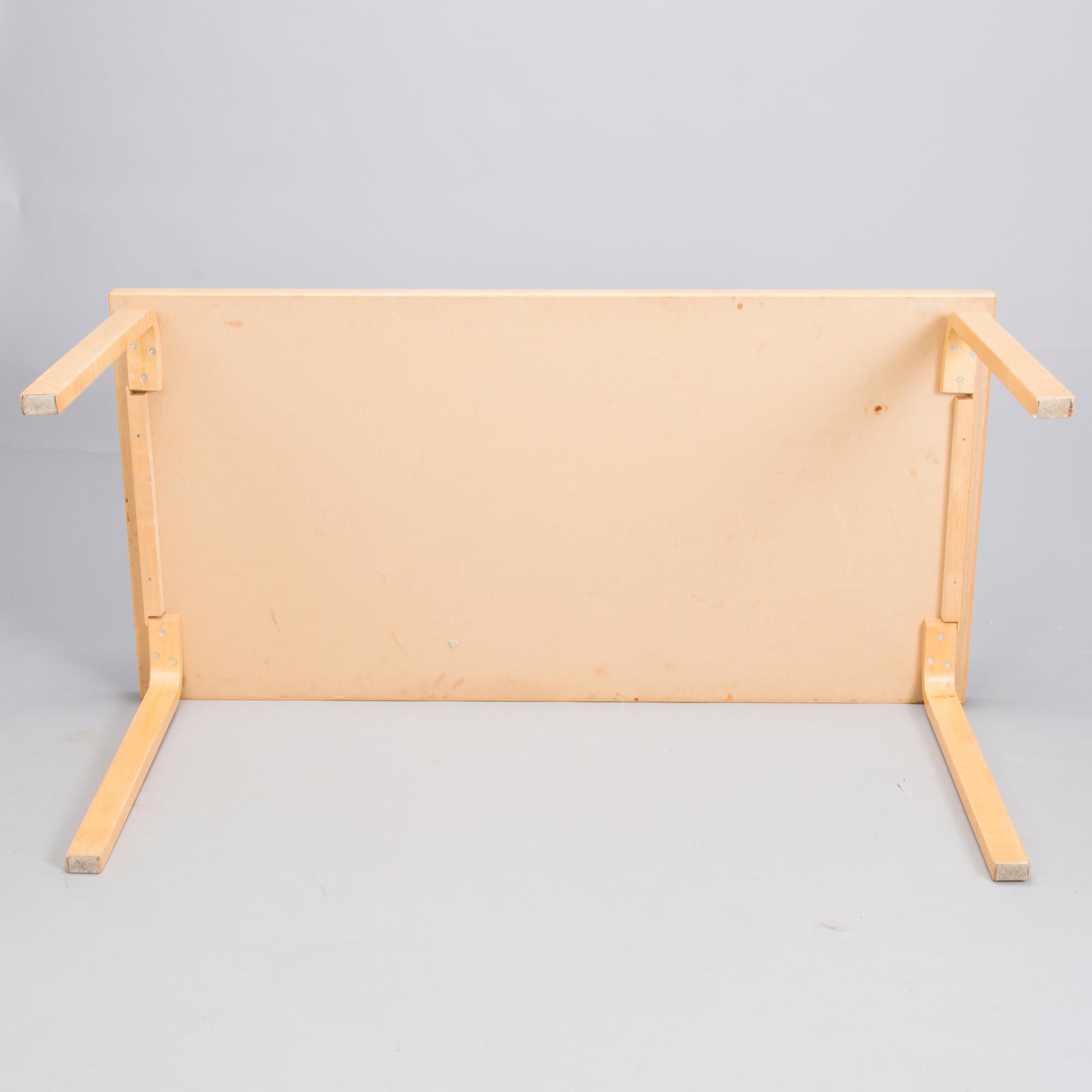 ALVAR AALTO, a late 20th century  '81A', table for Artek.