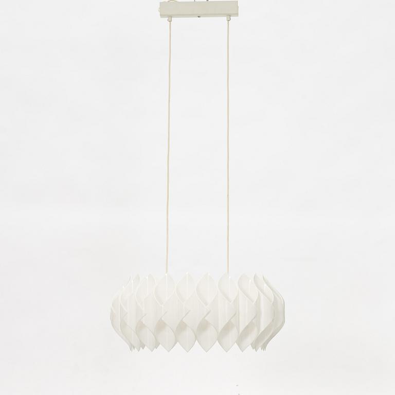 Hannelore Dreutler, taklampa, "Pyrola", Ateljé Lyktan, 1960/70-tal.