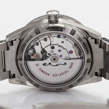 Omega, Seamaster 300, Master Co-Axial Chronometer, wristwatch, 41 mm.