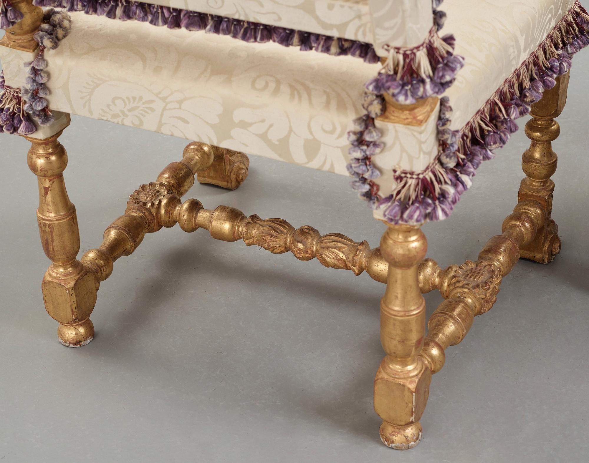 STOLAR, ett par, Frankrike, omkring år 1700, barock.