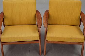 FÅTÖLJER, ett par, 1960-tal.