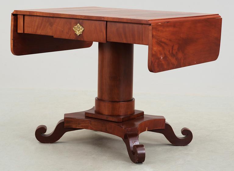 BORD, Karl Johan, 1800-talets första hälft.