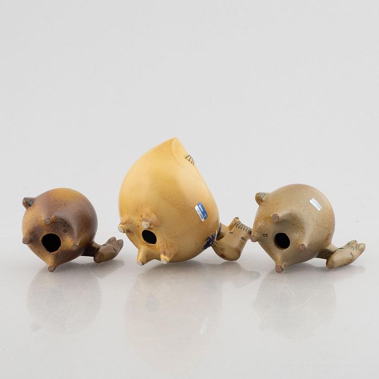 Lisa Larson, figuriner, 3 st, "Åsna" och "Ko", ur serien "Stora Zoo", Gustavsberg.