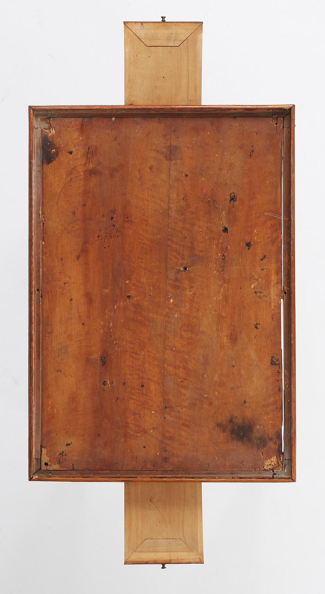 Brickbord, utfört vid Georg Haupts verkstad i Stockholm, 1700-talets slut, Sengustavianskt.