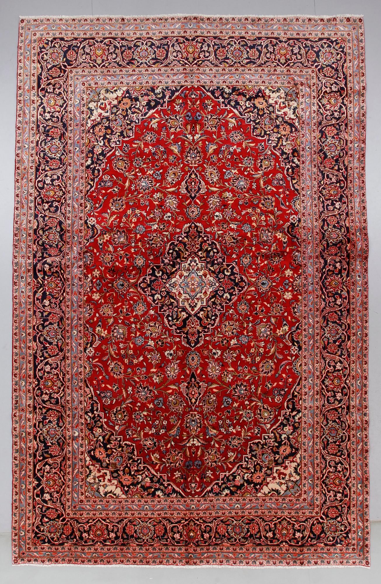 MATTA, Ardekan, ca 385 x 250 cm.