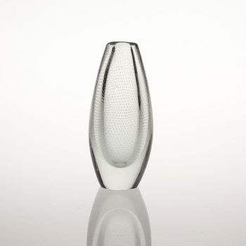 VAS, glas, Gunnel Nyman, signerad med syrapenna.