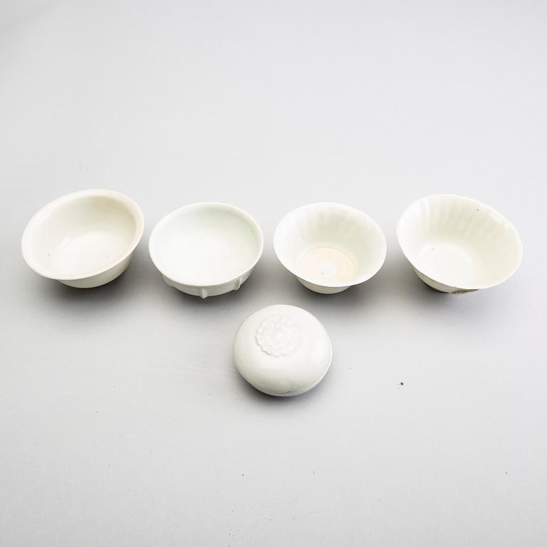 A group of white glazed ceramics, 17th Century.