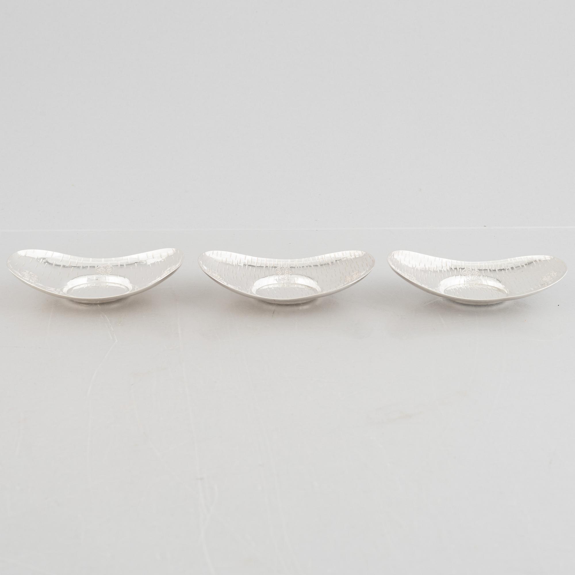 Fat, tre stycken, silver, Japan, 1900-tal.