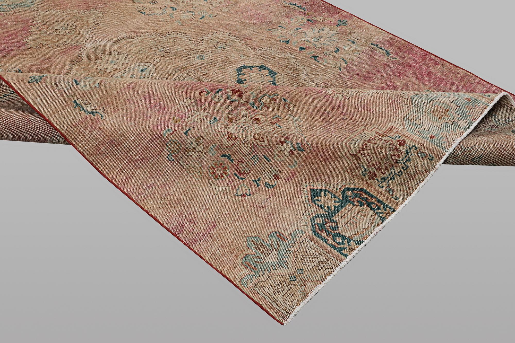 Matta, Orientalisk, vintage design, ca 254x192 cm.