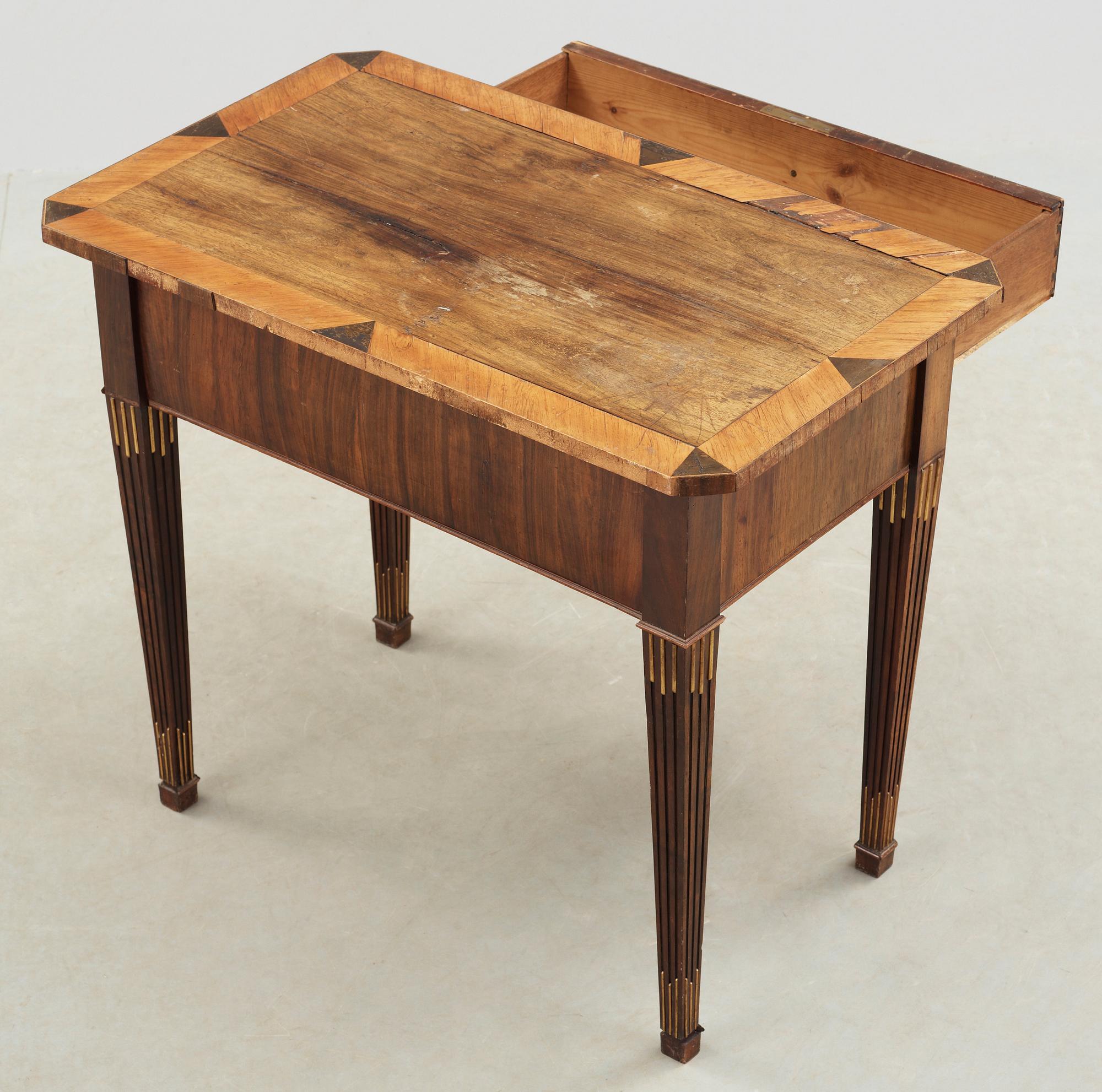 BORD/SPELBORD, 1800-tal.