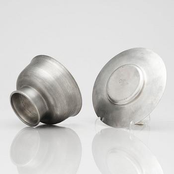 Björn Trägårdh, a pewter saucière with plate, Svenskt Tenn, Sweden 1930, 1932. Alva & Gunnar Myrdal Collection.