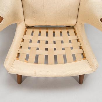 Hans J Wegner, fåtölj, "Bamse / Papa bear", AP-Stolen, Danmark, 1950-60-tal. Modellen formgiven år 1951.