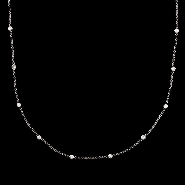 A brilliant- cut diamond chain necklace. Total carat weight 1.12 cts.