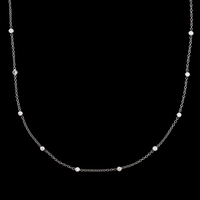 A brilliant- cut diamond chain necklace. Total carat weight 1.12 cts.